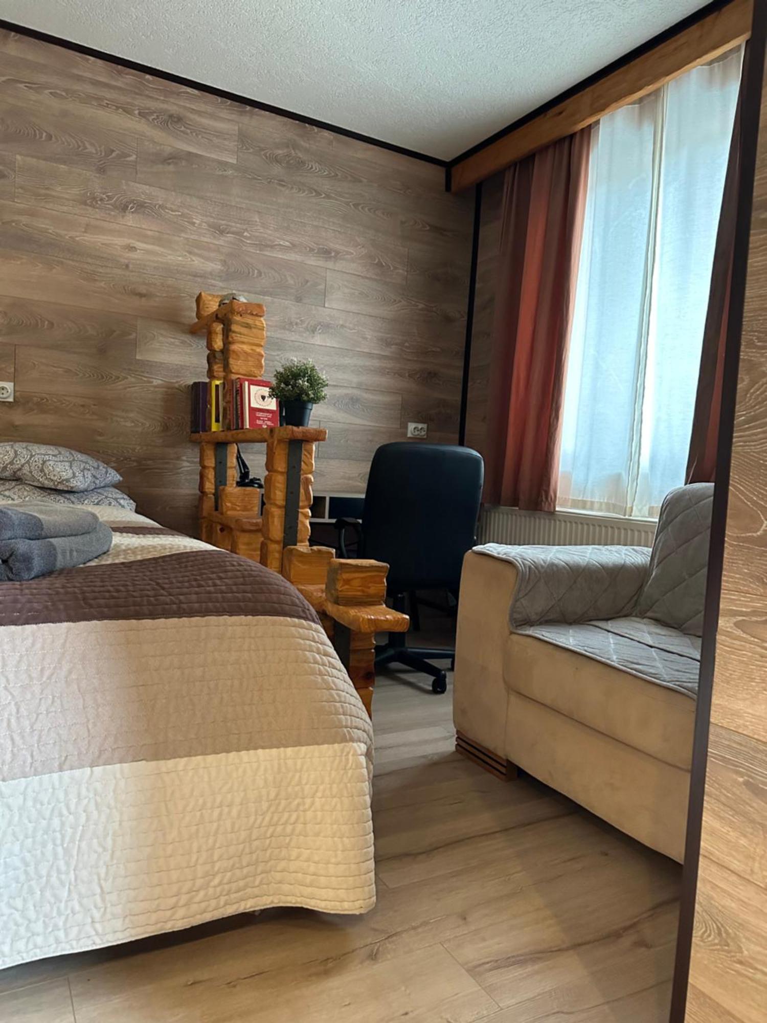 Apartments Park 2016 Surdulica Экстерьер фото