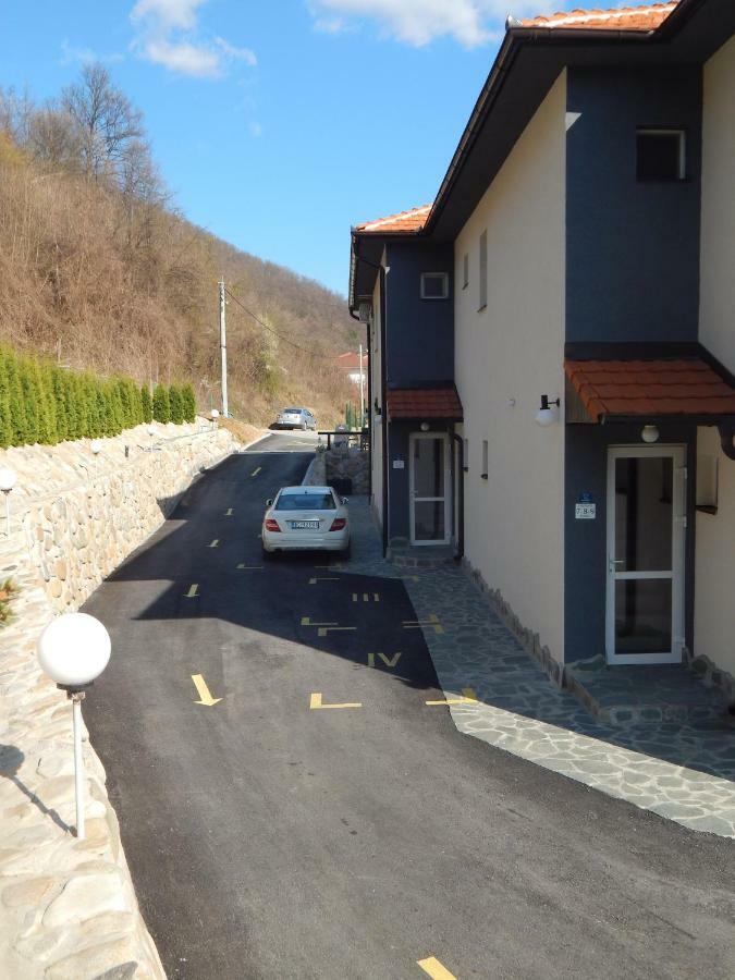 Apartments Park 2016 Surdulica Экстерьер фото